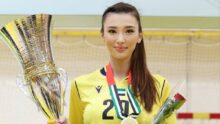 <p> Сабина Алтынбекова выиграла чемпионат ОАЭ по волейболу.   </p>