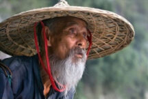 Почему бессмысленно спрашивать у долгожителей секреты долголетия: мнение экспертов