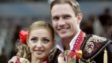 <p> Komsomolskaya Pravda: figure skater Roman Kostomarov had both hands amputated    </p>