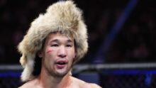 <p> UFC 285: Шавкат Рахмонов получил награду в номинации «Лучший бой вечера» </p>