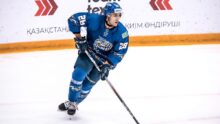 «Барыс» заключил контракт с казахстанским форвардом