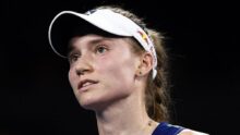 Елена Рыбакина уступила в финале престижного турнира первой ракетке мира
