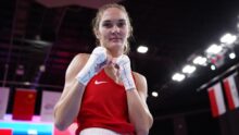 Карина Ибрагимова пробилась в финал боксерского турнира на Азиатских играх
