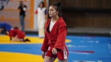Казахстанская сборная завоевывает медали на открытии чемпионата мира по самбо