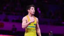 Казахстанский борец остался без олимпийской лицензии после быстрого поражения
