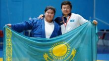 Золото чемпионата мира по самбо досталось казахстанской спортсменке